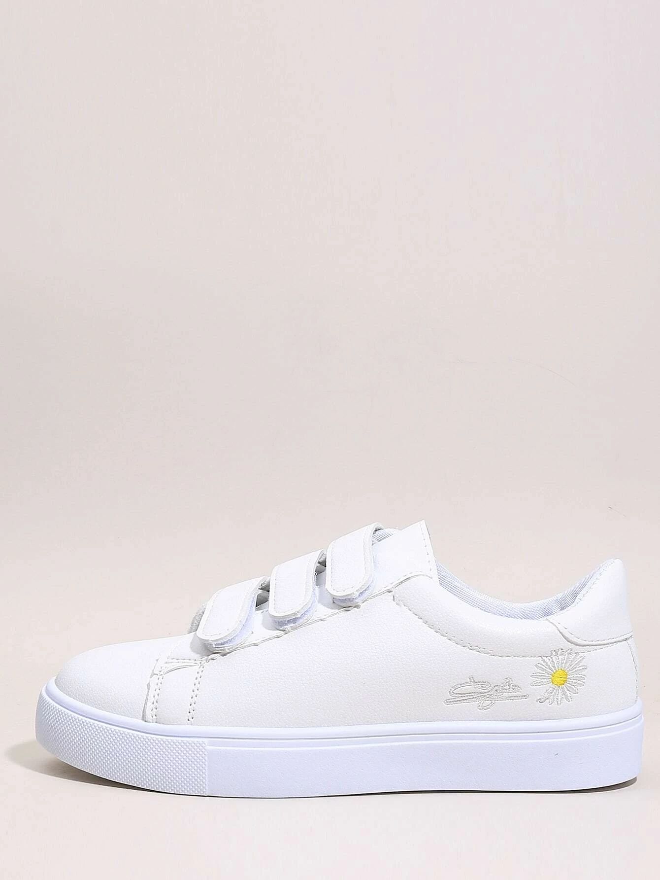 Daisy Embroidered Velcro Strap Skate Shoes | SHEIN