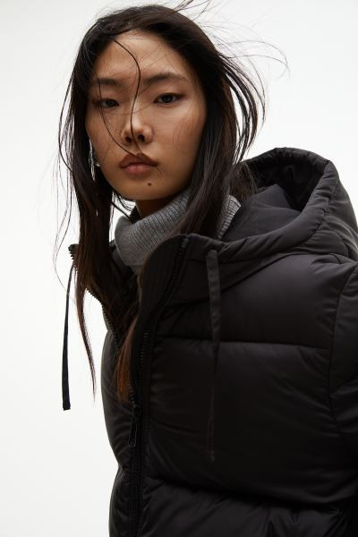 Hooded puffer jacket - Black - Ladies | H&M GB | H&M (UK, MY, IN, SG, PH, TW, HK)
