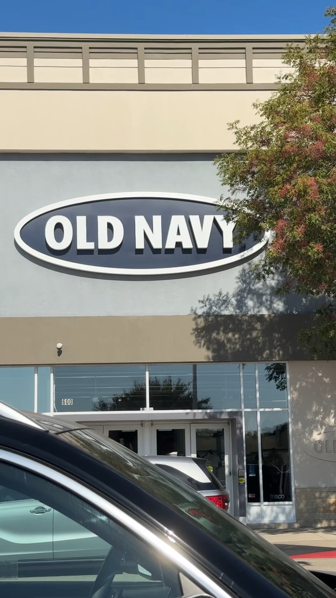 OLD NAVY FALL BASICS🤎

#LTKFindsUnder100 #LTKSeasonal #LTKStyleTip