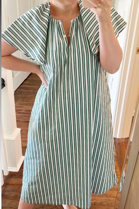 The Grace Atwood x Addison Bay collection is officially HERE! Love this easy dress. Runs generously; I’m in a Small for reference and should have taken a size smaller 