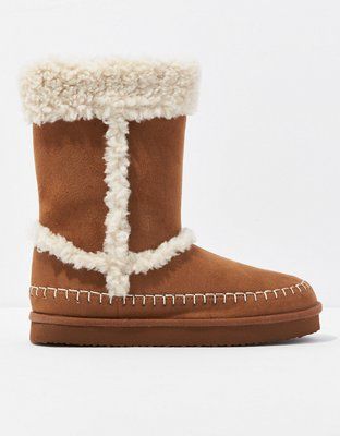 AE Cozy Sherpa Boot | American Eagle Outfitters (US & CA)
