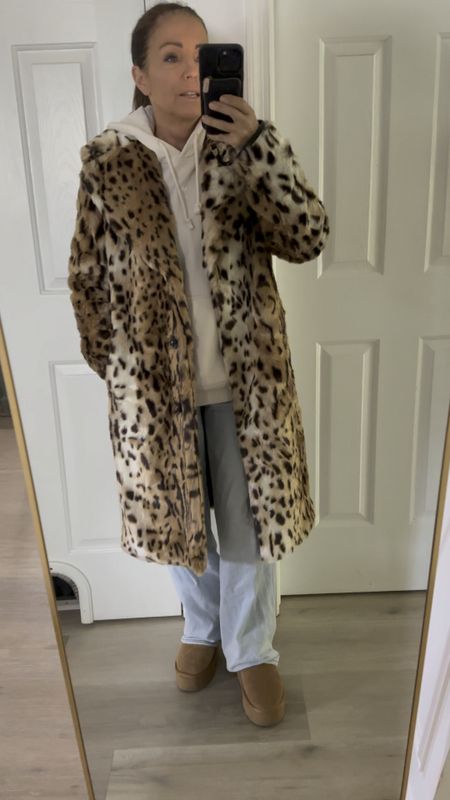 Spring is a great time to get an awesome deal on your favorite coats! I got this leopard faux fur coat on major clearance and I know for sure that I will love it next cold season! Animal print | leopard jacket | leopard coat | leopard print | kohls.com

#LTKVideo #LTKsalealert #LTKover40