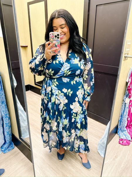 🌷 SMILES AND PEARLS KOHLS IN STORE TRYON 🌷 

I stopped into Kohl’s to try on some items for Spring and they had sooo many good options to choose from! I'm definitely going to have to go back for sure! And all the dresses were size inclusive up thru a 3X! I tried on an XL in all the dresses and I’m 5’1”



Kohl’s, plus size fashion, size 18, spring dress, jeans, vacation outfit, resort wear, dress, home, wedding guest dress, date night outfit, work outfit, plus size, spring, vacation dress, travel outfit, spring outfit, summer outfit, vacation outfit, sandals, graduation dress, spring dress, summer dress


#LTKmidsize #LTKplussize #LTKwedding