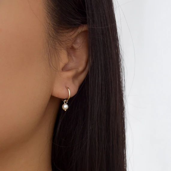 Pearl Huggie Earrings - Gold Huggies Earrings, Dainty Pearl Earrings, Pearl Hoops, Small Hoop Ear... | Etsy (US)