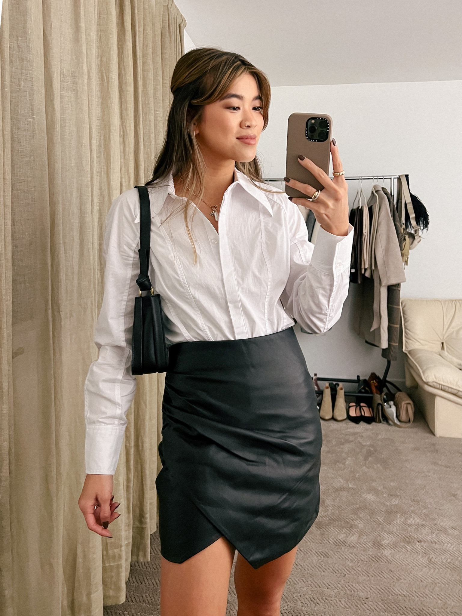 Revolve White Button-Up Bodysuit and Black Mini Skirt with RAYE Cognac Suede Booties!

Top: XXS/XS
Bottoms: 00/0
Shoes: 6

#fall
#fallfashion
#falloutfits
#fallstyle
#winter
#winterfashion
#winteroutfits
#winterstyle
#thanksgivingoutfit
#holidayoutfit
#madewell
#revolve
#raye



#LTKworkwear #LTKHoliday #LTKSeasonal