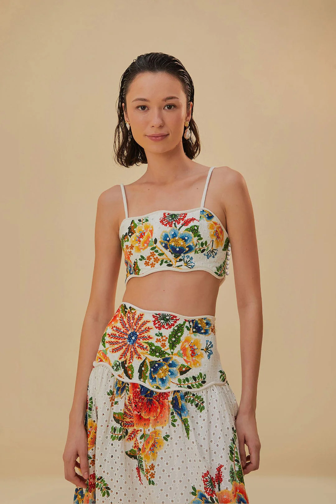 White Delicate Garden Sleeveless Crop Top | FarmRio (US)