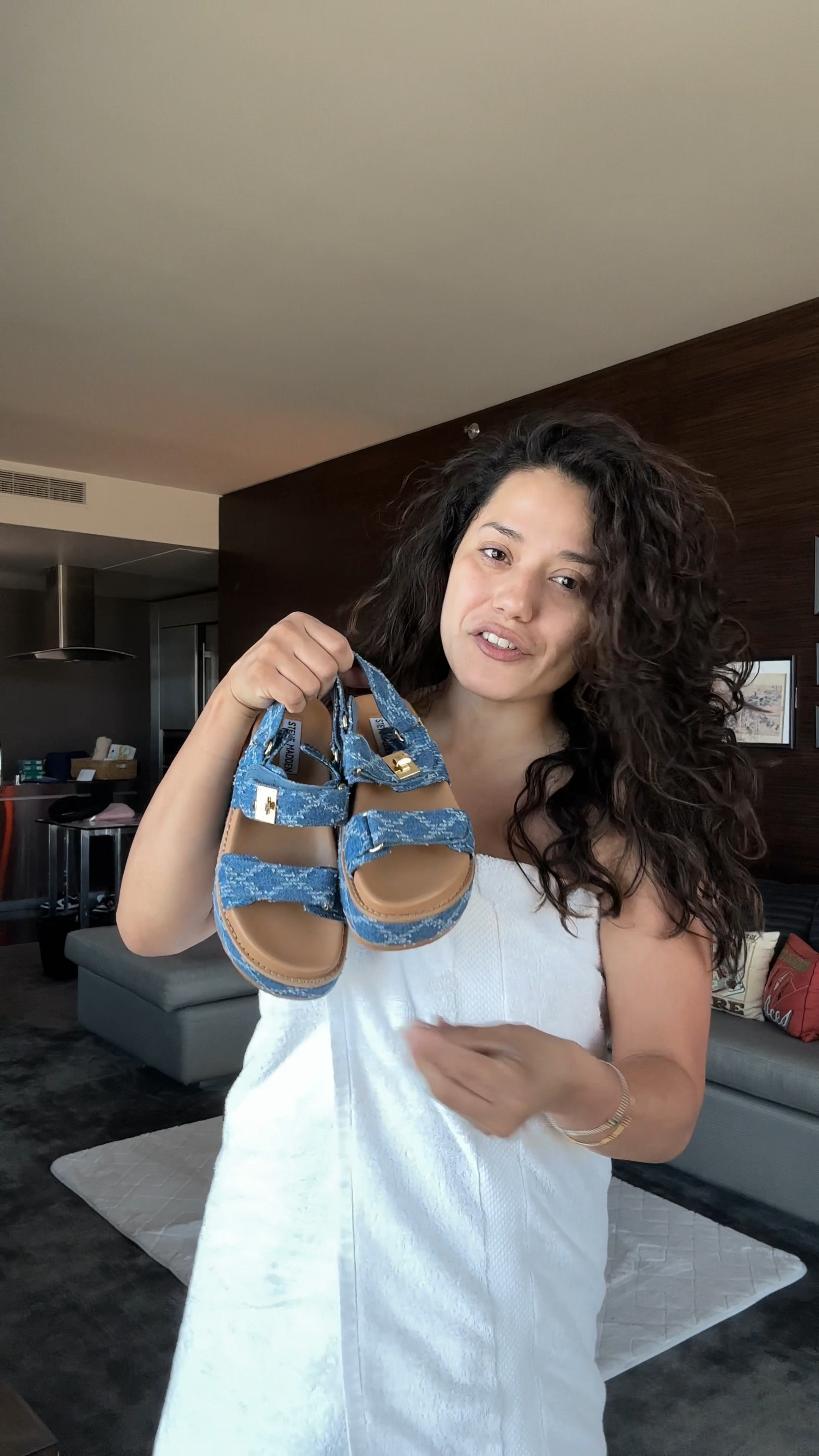 Las chanclas for the summer! 

#LTKStyleTip #LTKSeasonal #LTKBeauty