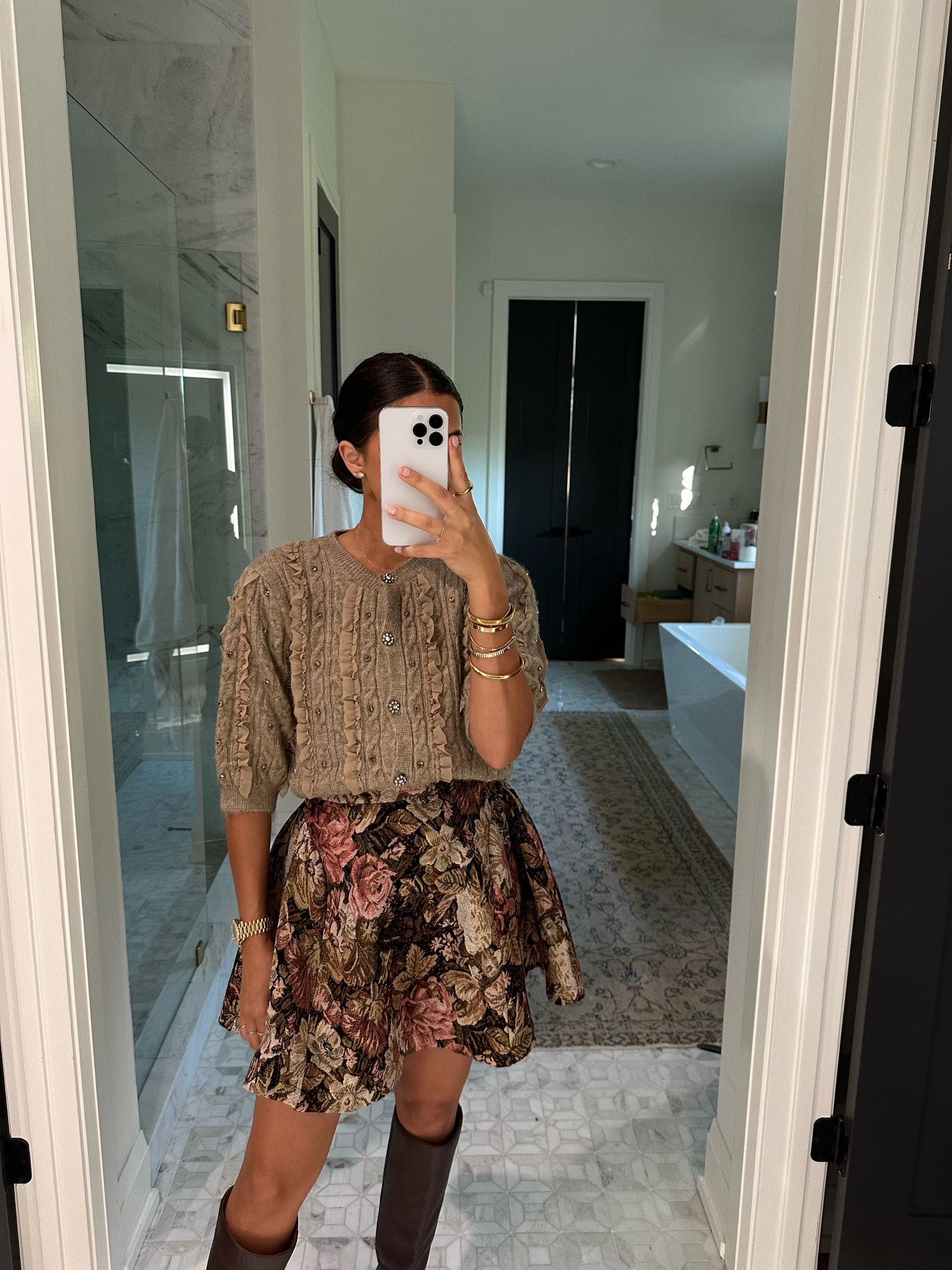 Top: small
Skirt: small

Dressupbuttercup.com #dressupbuttercup #dederaad 

#LTKSeasonal #LTKGiftGuide #LTKParties