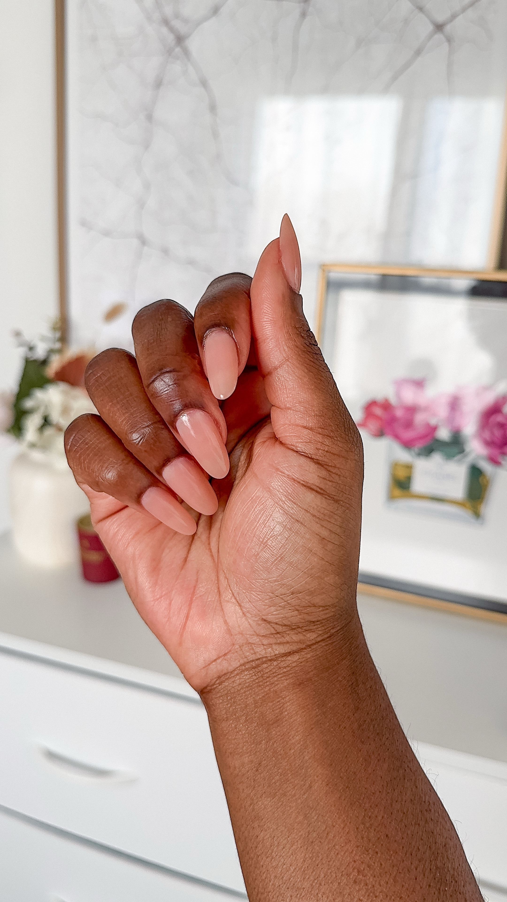 Spring Nude Nails! 😍💅🏾 

I love peachy nudes this time of the year! I realized I hadn’t shared a mani in a minute. Here’s a simple Aprés Gel X set I did this week. 

Neutrals Gel X Tips in Emma Medium Round
Extend Gel Sensitive
Non-Wipe Top Gelcoat

#notd #manicam #apresgelx #diynailsathome #diynails

#LTKWatchNow #LTKBeauty