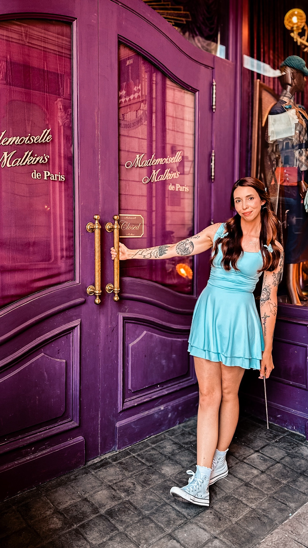 I started having way more fun when I stopped caring about being judged! 
•
Be weird, dress up, record yourself in public. It’s fine! Life is too short not to have fun 🤓
•
Oh and if you need a place to have ALL of the fun, I definitely recommend Universal Studios and Epic Universe. You’ll find me there, in Place Cachée, twirling, doing spells, and going “pspspsps” to the Mooncalf. 
•
#universalorlando #epicuniverse #harrypotter #hogwarts #wizardingworldofharrypotter #fantasticbeastsandwheretofindthem #newtscamander 
Harry Potter 
Universal Orlando
Epic Universe 
Hogwarts 
Fantastic Beasts and Where to Find Them