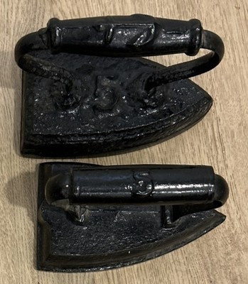 Antique Cast Iron “Sad Iron” #5 Vintage Rustic Farmhouse Cottage - Lot Of 2🔥 | eBay US