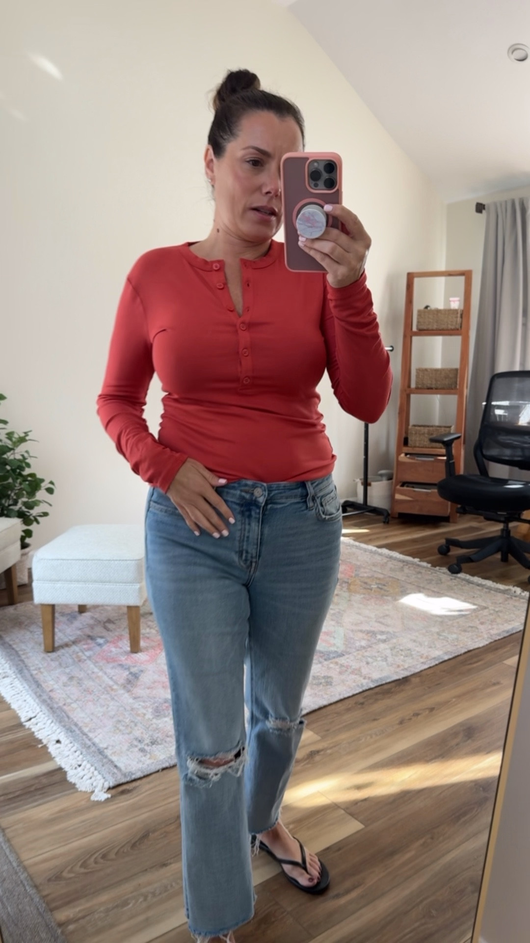 This color is amazing 🤩 so flattery, love me a good Henley! 

#LTKStyleTip #LTKSeasonal #LTKOver40