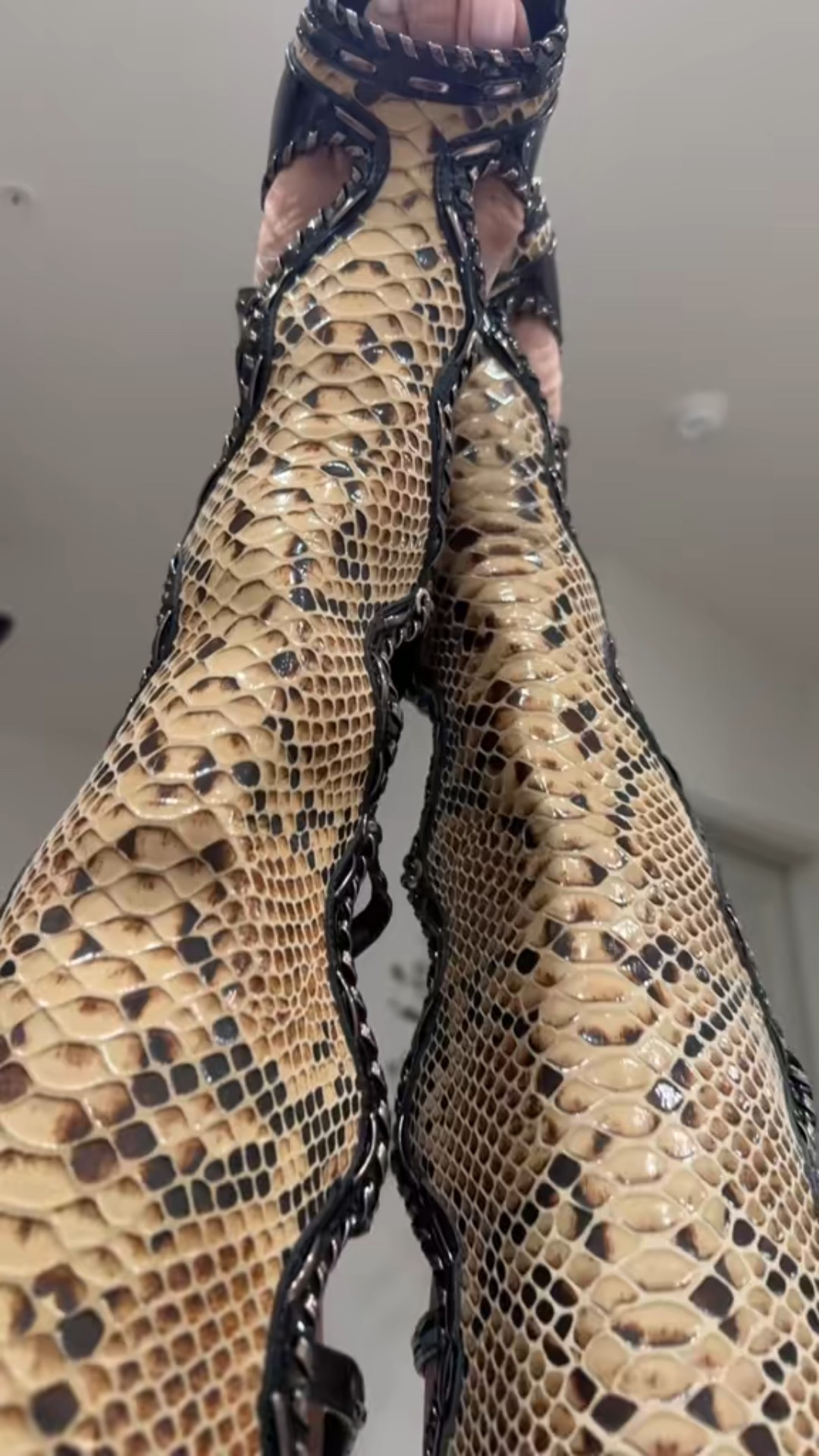 Snake print gladiator sandals that instantly elevate any look.
Easy, chic, and perfect for warm days.
🤎

#LTKootd #LTKgrwm