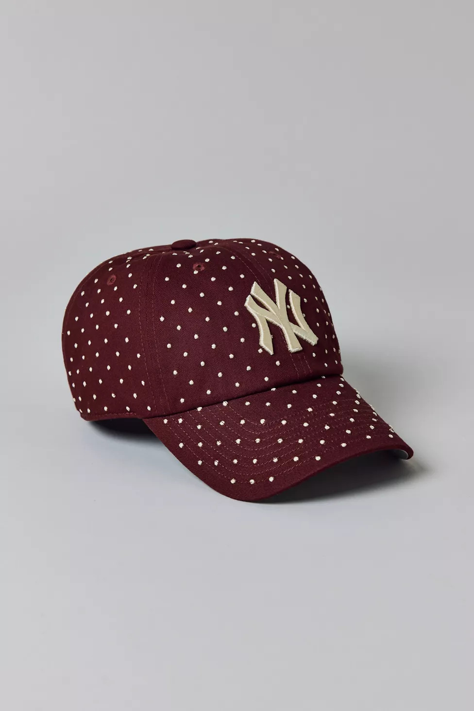 Mitchell & Ness MLB New York Yankees Polka Dot Dad Hat | Urban Outfitters (US and RoW)