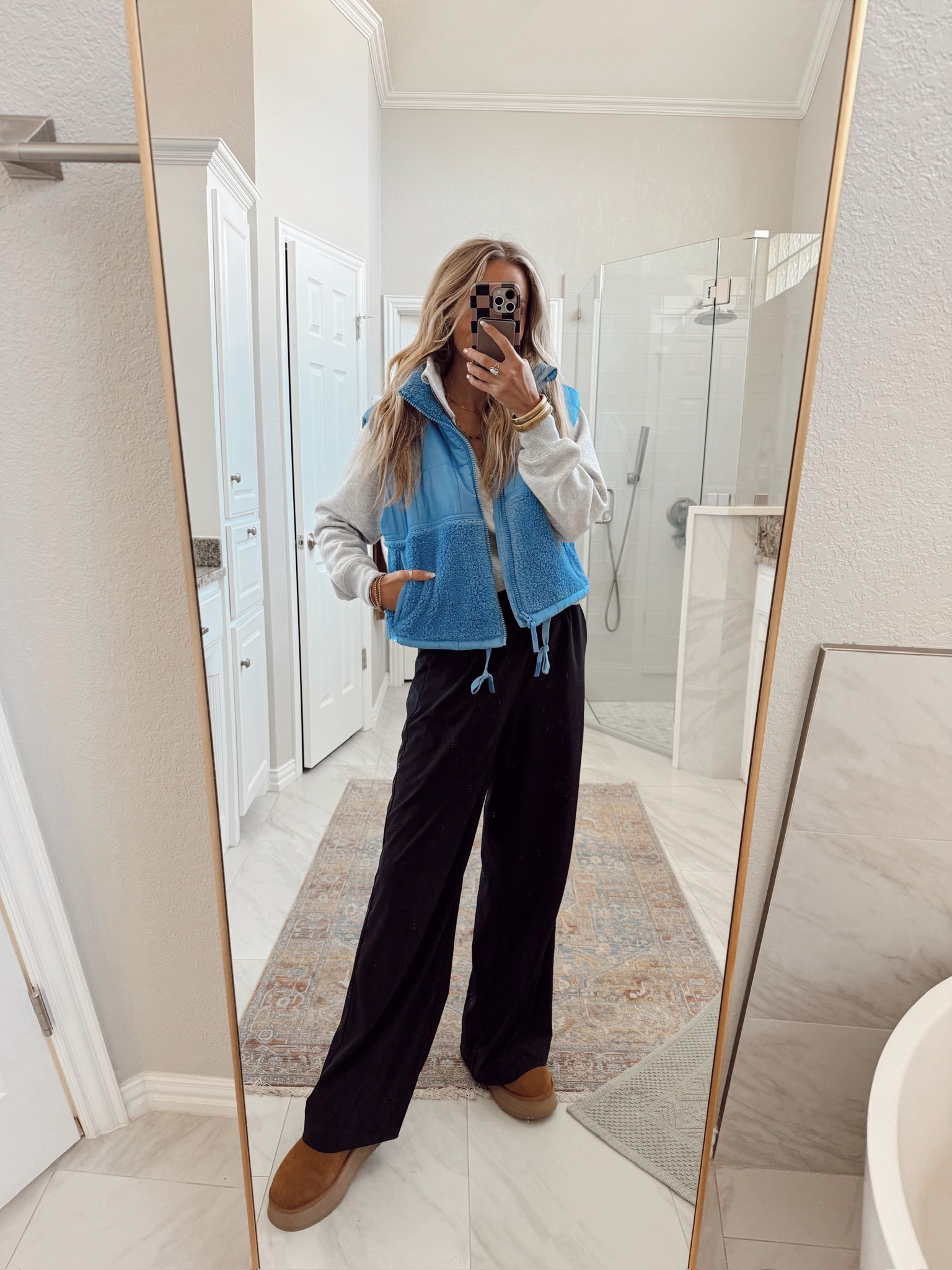 I could wear this outfit everyday! It’s giving athliesure / comfy / cool girl vibes ✨👀 every piece looks designer for WAY less. 

Wearing size s / my tts 

5’5” | 120 lbs 

#LTKShoeCrush #LTKStyleTip #LTKFindsUnder100