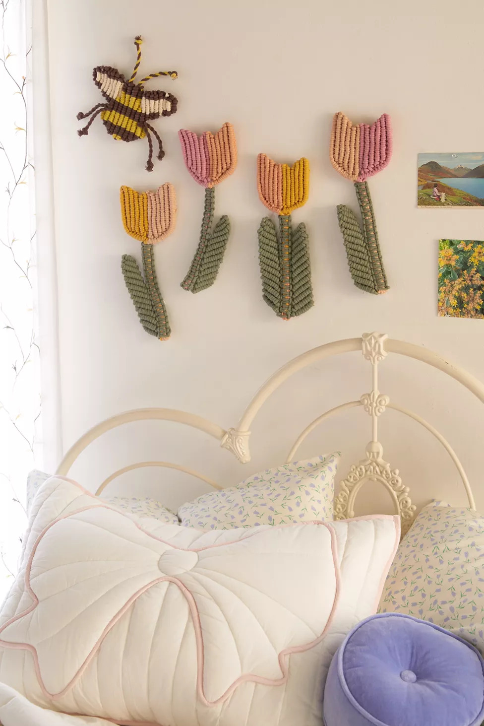Macrame Tulip Wall Hanging Set | Urban Outfitters (US and RoW)