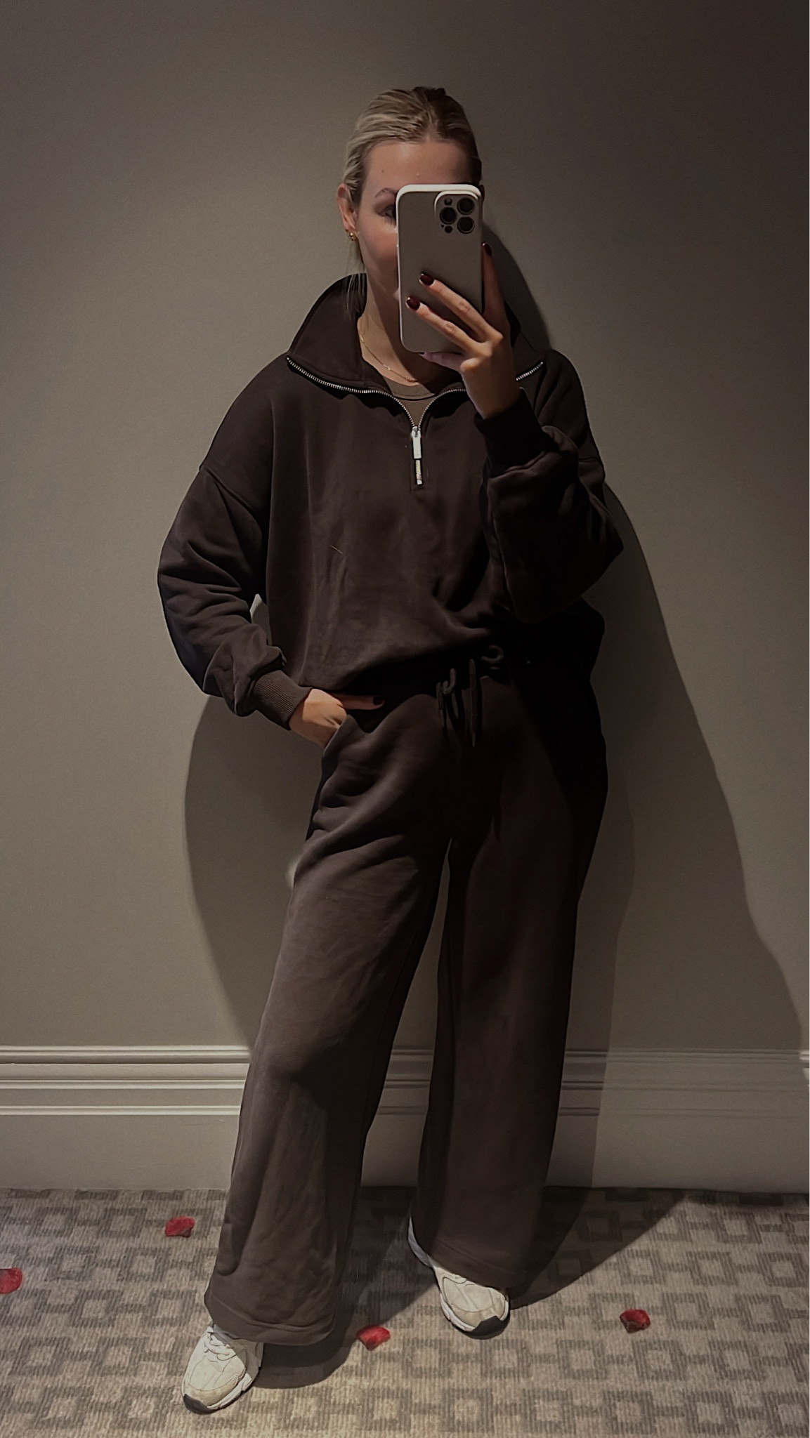 Currently living in this gorgeous choccy brown sweat set. Perfect airport outfit/ travel comfie’s 

Wearing a size 8 in both 

#LTKCyberWeek #LTKgiftguide #LTKwinter