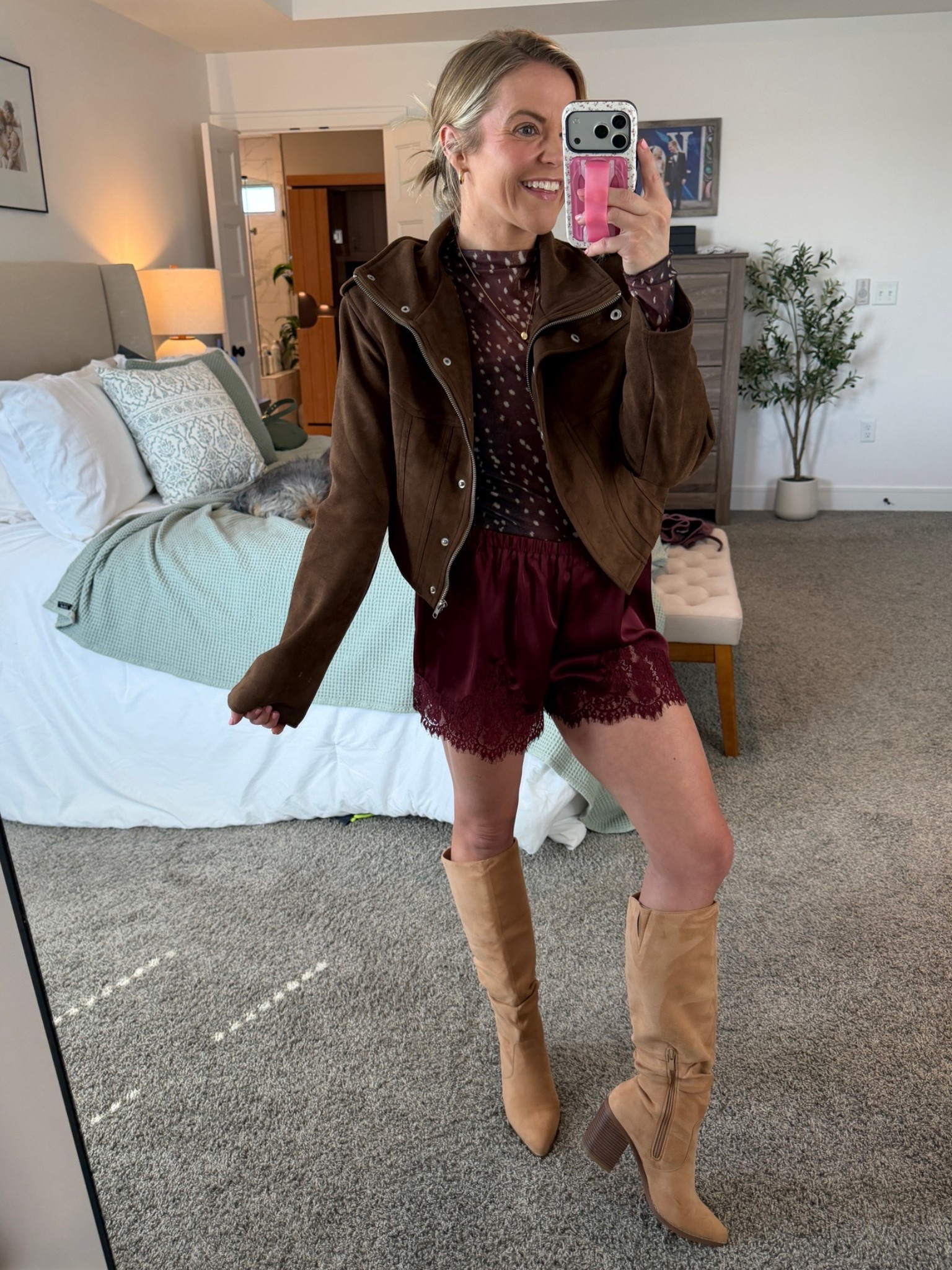 Clothes from @frankieandjules — $10 off $50 with code WELLNESSFORTHEWIN 

boots are Amazon and so comfy!