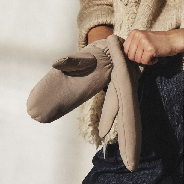 PUFFER MITTEN, CHANTERELLE X-SMALL-SMALL | Indigo (CA)