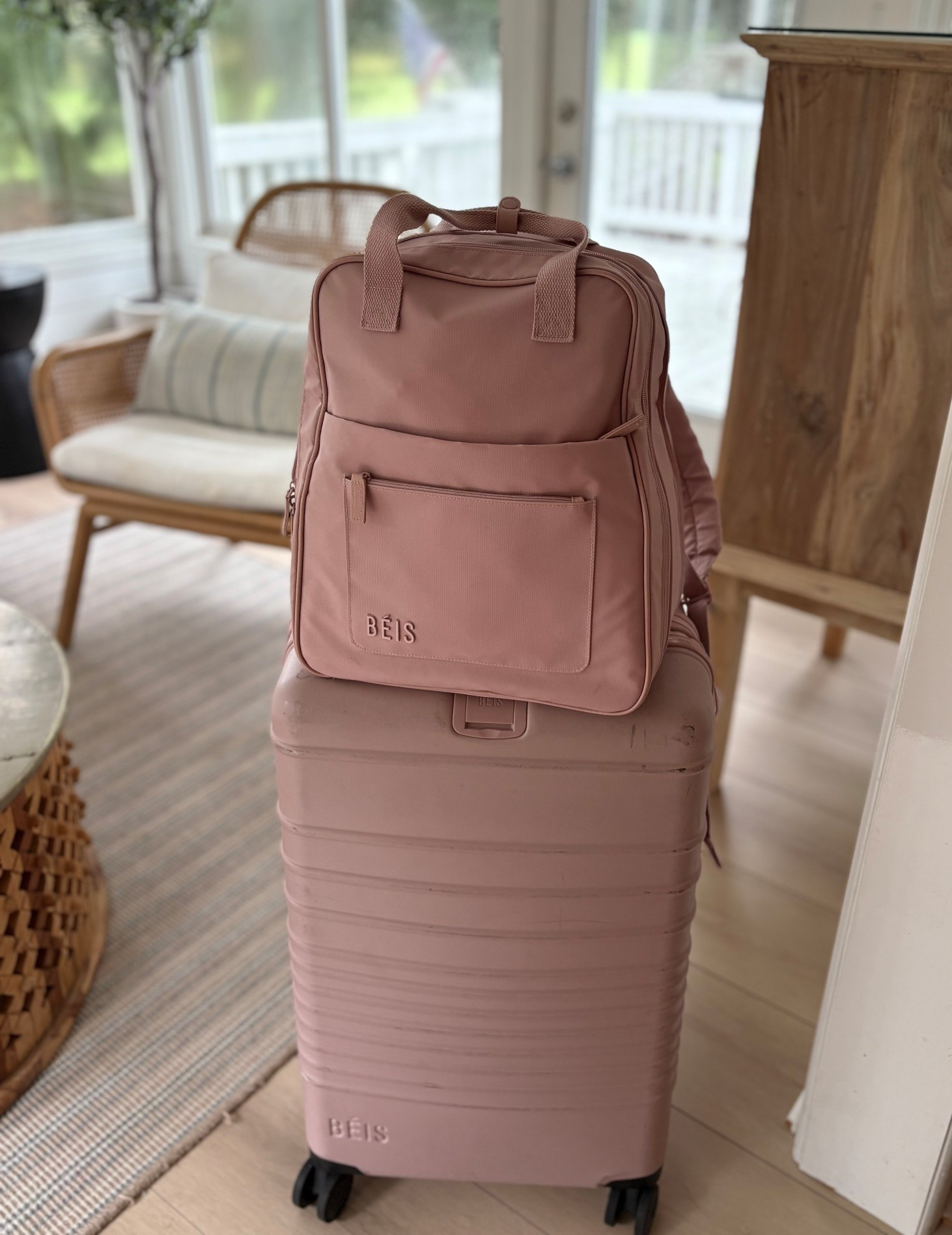 My travel bag essentials ✈️🧳