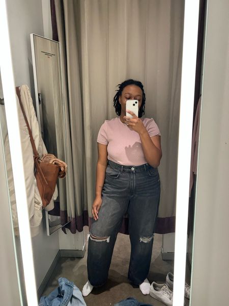 super in love with these baggy jeans from H&M. already posted a video of me being goofy in them but i thought i’d share another that’s more serious 🤪 also forgot to tag my jacket. there are alternatives in case you’re struggling to find the items

#LTKstyletip #LTKsalealert #LTKSpringSale