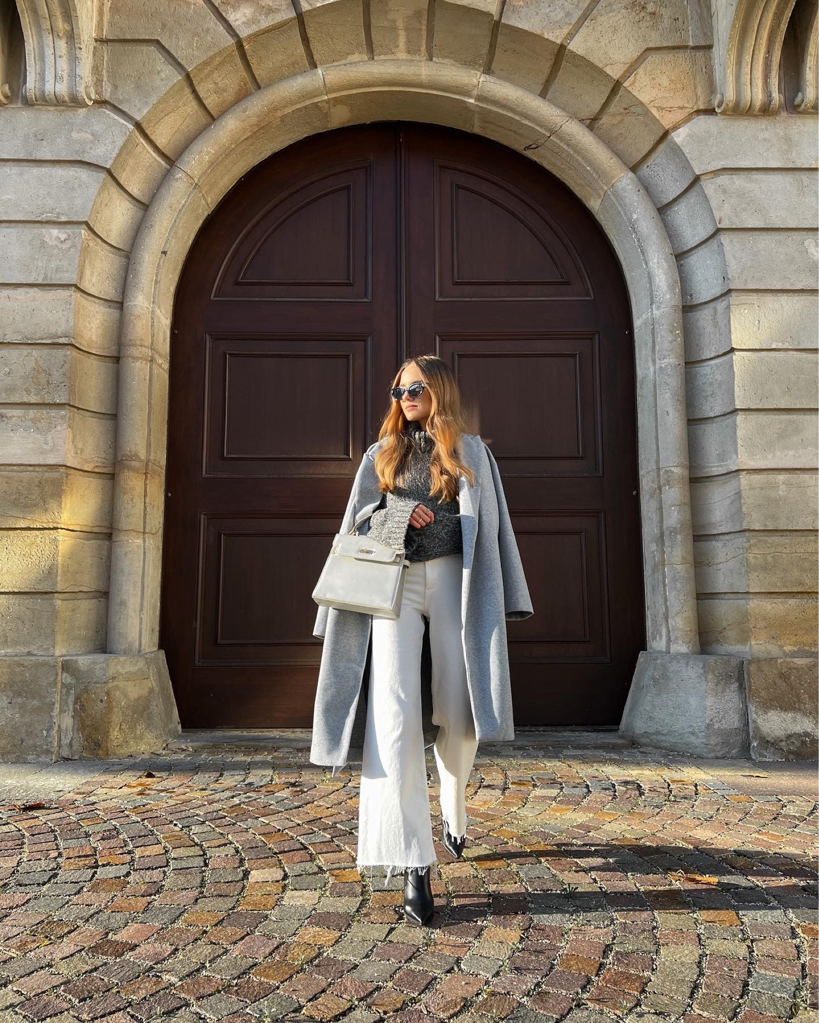 grey on grey ☁️ 

jeans are Zara ref 8246/274
boots are Steve Madden Negotiate

#LTKeurope #LTKstyletip