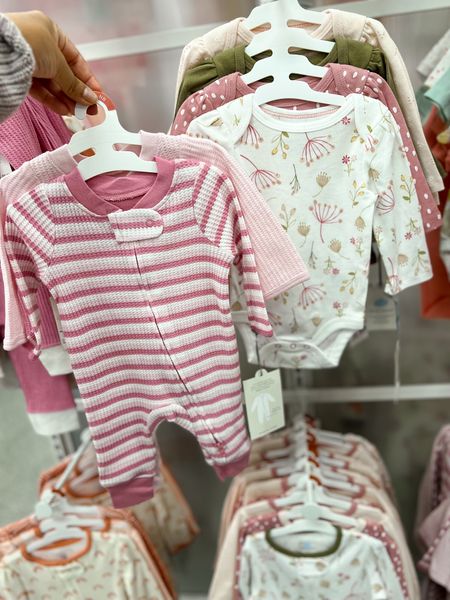 Baby girl finds at Target

Target style, new at Target, target arrivals, newborn, baby girl 

#LTKkids #LTKfamily #LTKbaby