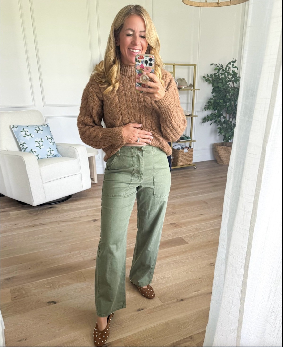 Target cargos and cable knit sweater on sale!

women’s fall outfits
Women’s booties
Suede shoes
Suede purse
Fall color palette
Fall fashion
cozy autumn layers
fall sweaters and cardigans
transitional fall fashion
chic fall boots
women’s plaid and flannel

#LTKStyleTip #LTKSaleAlert #LTKSeasonal