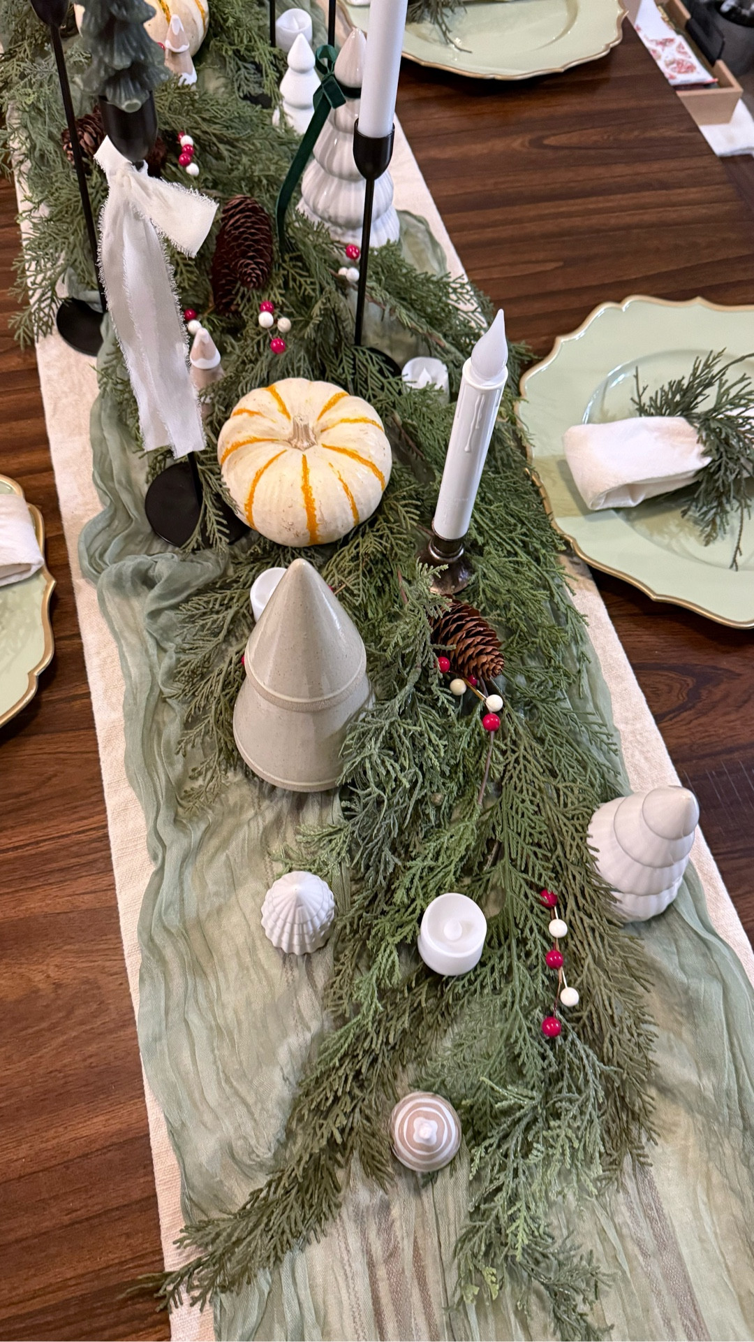 Cozy holiday table inspo. Mixing natural greenery, neutral tones, and soft candlelight for a festive yet simple look. Perfect for Thanksgiving or Christmas hosting! 




Holiday table setting idea, Christmas table setting, thanksgiving table setting, Christmas table decor, thanksgiving table decor #LTKCyberWeek
#HolidayTableDecor #ChristmasTablescape #ThanksgivingTable #NeutralHolidayDecor #CozyHomeVibes #TablescapeInspo #TableSettingIdeas #SimpleHolidayDecor   

#LTKHome #LTKHoliday #LTKSaleAlert #LTKStyleTip #LTKHome #LTKHoliday #LTKFindsUnder50 #LTKSeasonal #LTKParties

#LTKdayinmylife #LTKCyberWeek