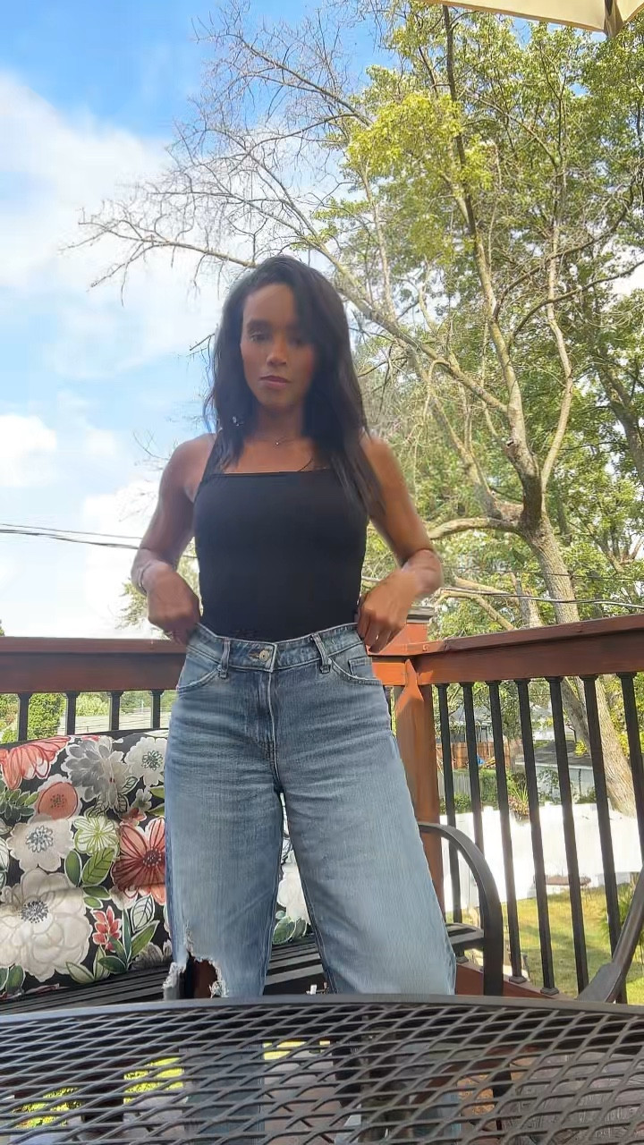 Perfect boyfriend jeans from Express for all the mamas . They’re super cozy and easy to move especially for the toddler moms . 


As a mama who just lost 80 lbs , I’ve been looking everywhere  for new jeans and I’m obsessed . 

#LTKMidsize #LTKStyleTip #LTKFindsUnder100