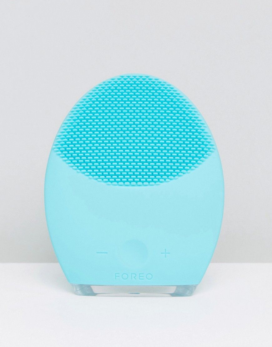 Foreo Luna 2 for Oily Skin - Clear | ASOS US
