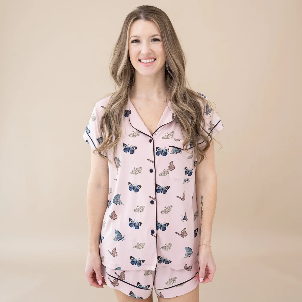 Women’s Short Sleeve Pajama Set in Blush Butterfly | Kyte Baby