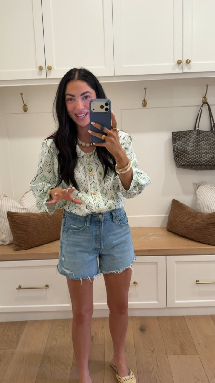 Can’t believe the quality of this top!

Amazon, Amazon outfit, spring looks, summer ootd, Katy roach 

#LTKgrwm #LTKSeasonal #LTKootd