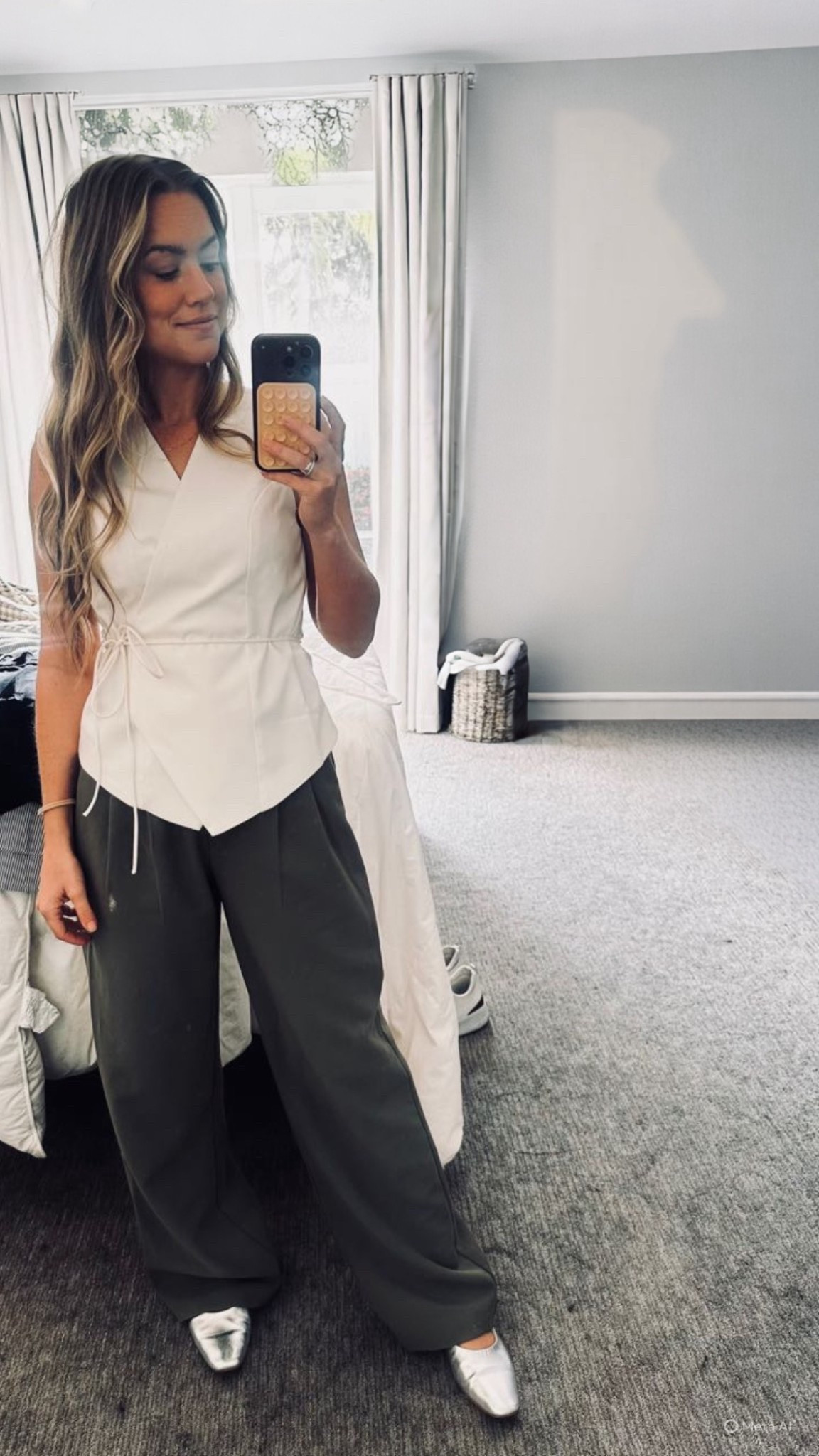 work mode ✅
Shocked at the quality of this vest on Amazon! 
#businesscasual #amazonfashion

#LTKStyleTip #LTKWorkwear #LTKFindsUnder50