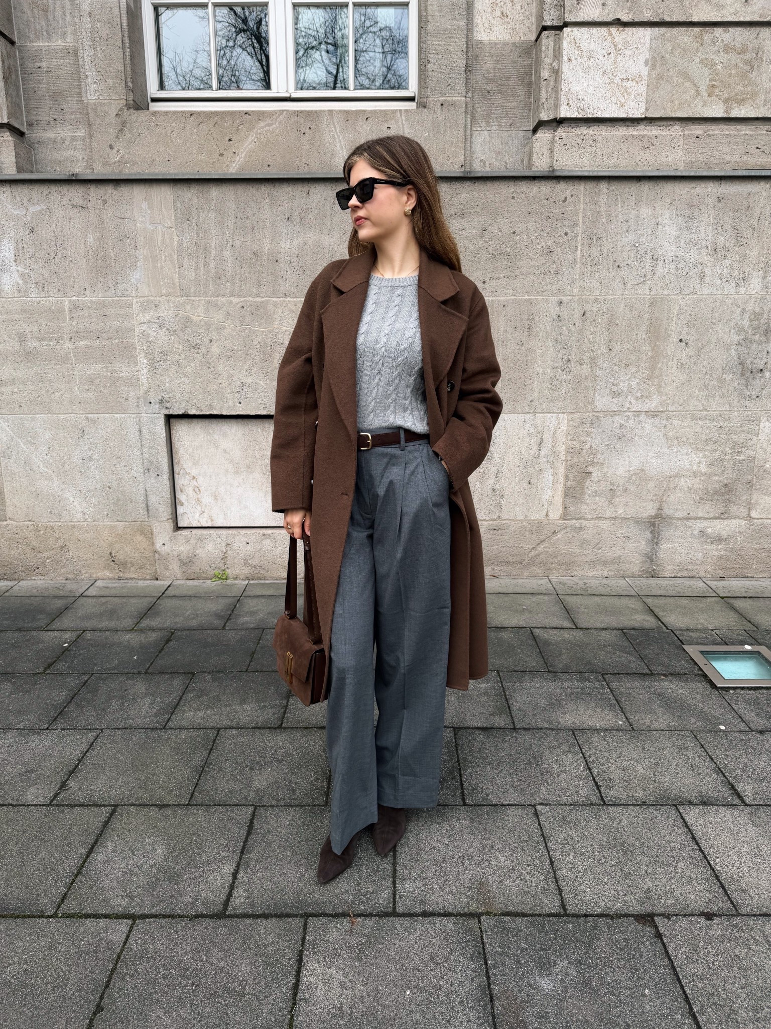 A grey & brown winter look 

#LTKeurope #LTKstyletip #LTKwinter