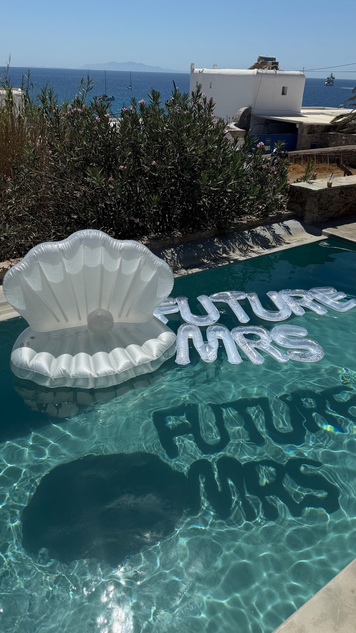 bachelorette deets! 

 #LTKSeasonal #LTKStyleTip #LTKWedding