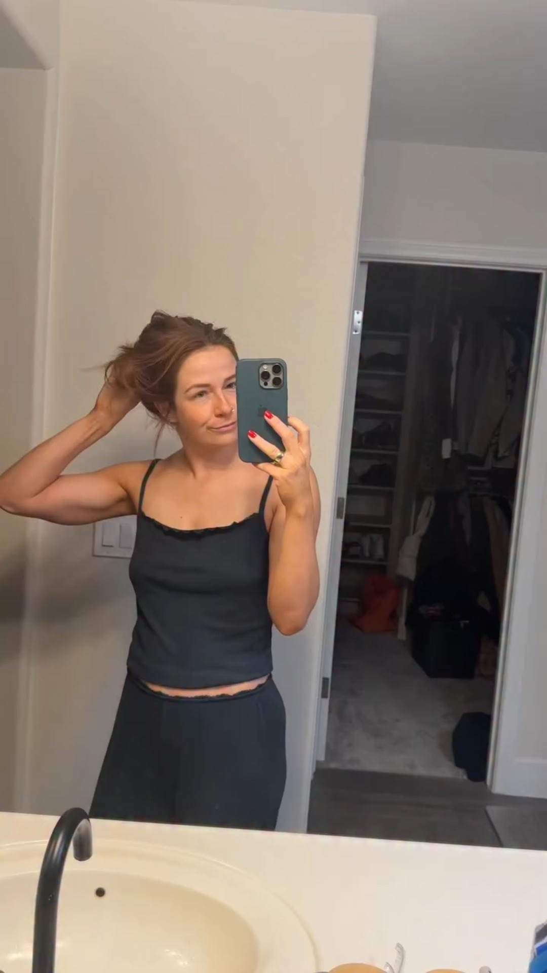 waking up early to be productive and scroll on my phone #morningvlog #t1dmom 

#type1life #type1mom #type1diabetes #t1dlookslikeme #t1dcommunity #t1d #t1dmama