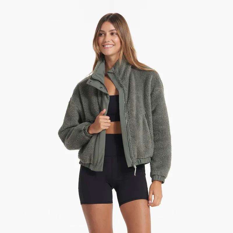 Cozy Sherpa Jacket | Dusty Pine | Vuori Clothing (US & Canada)
