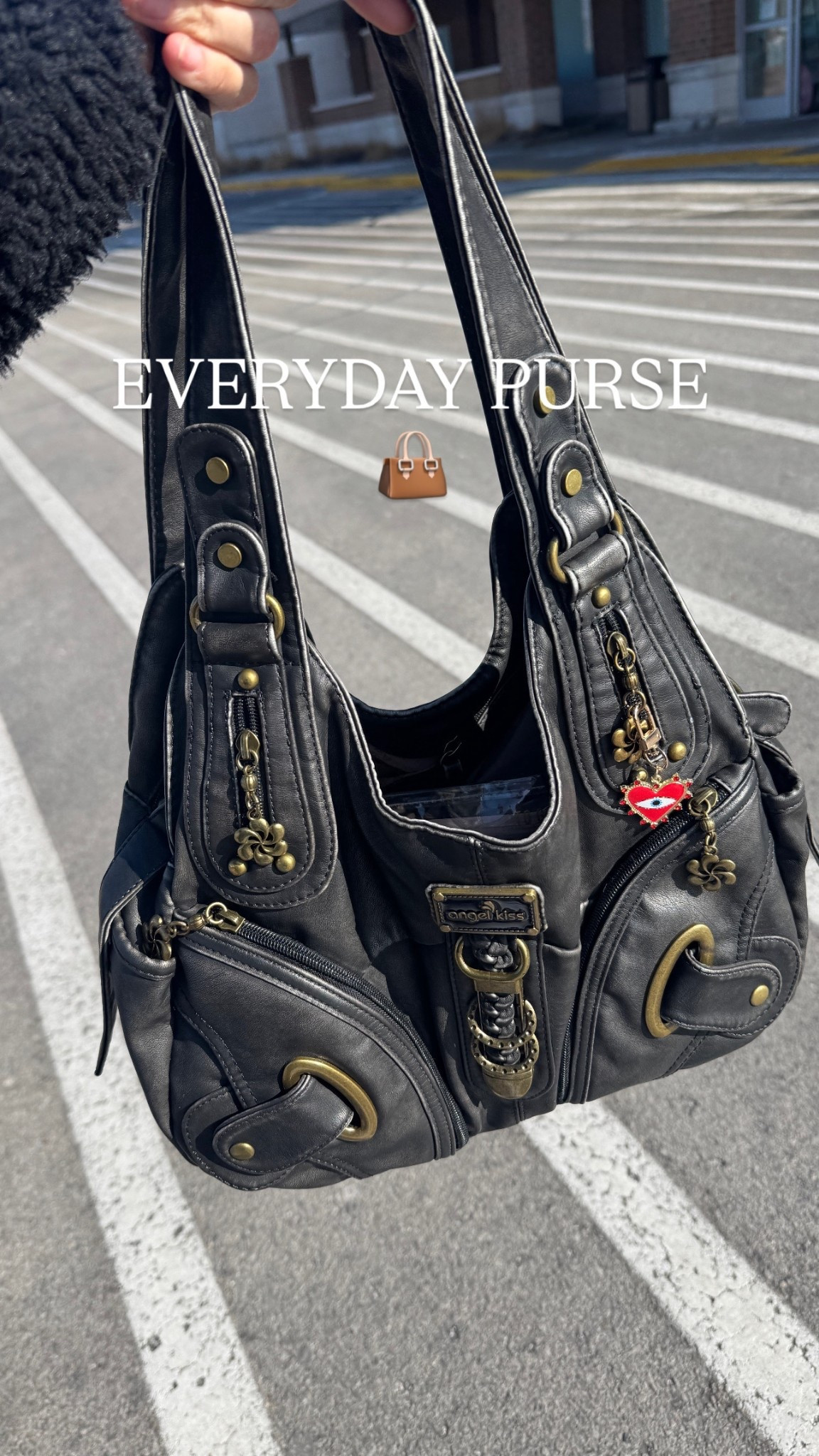 Recently got this purse on Amazon and it’s a perfect everyday bag! It has two super big pockets and I love all the hardware on it! I need it in multiple colors! 

#LTKdayinmylife #LTKmomlife #LTKmorningroutine
