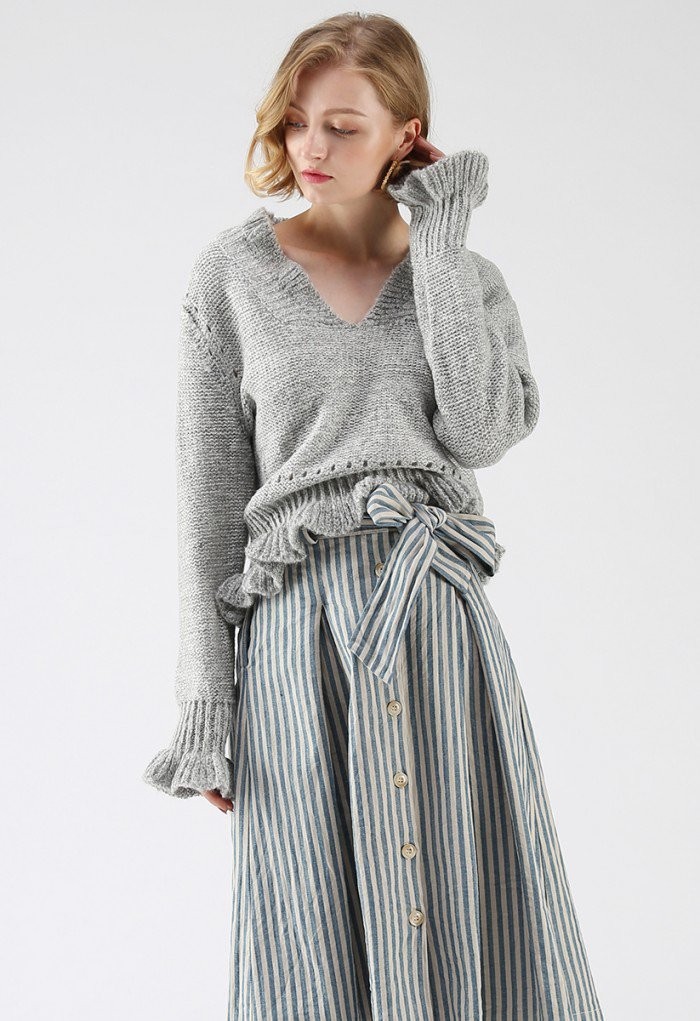 Knit a Chance V-Neck Frilling Sweater in Grey | Chicwish