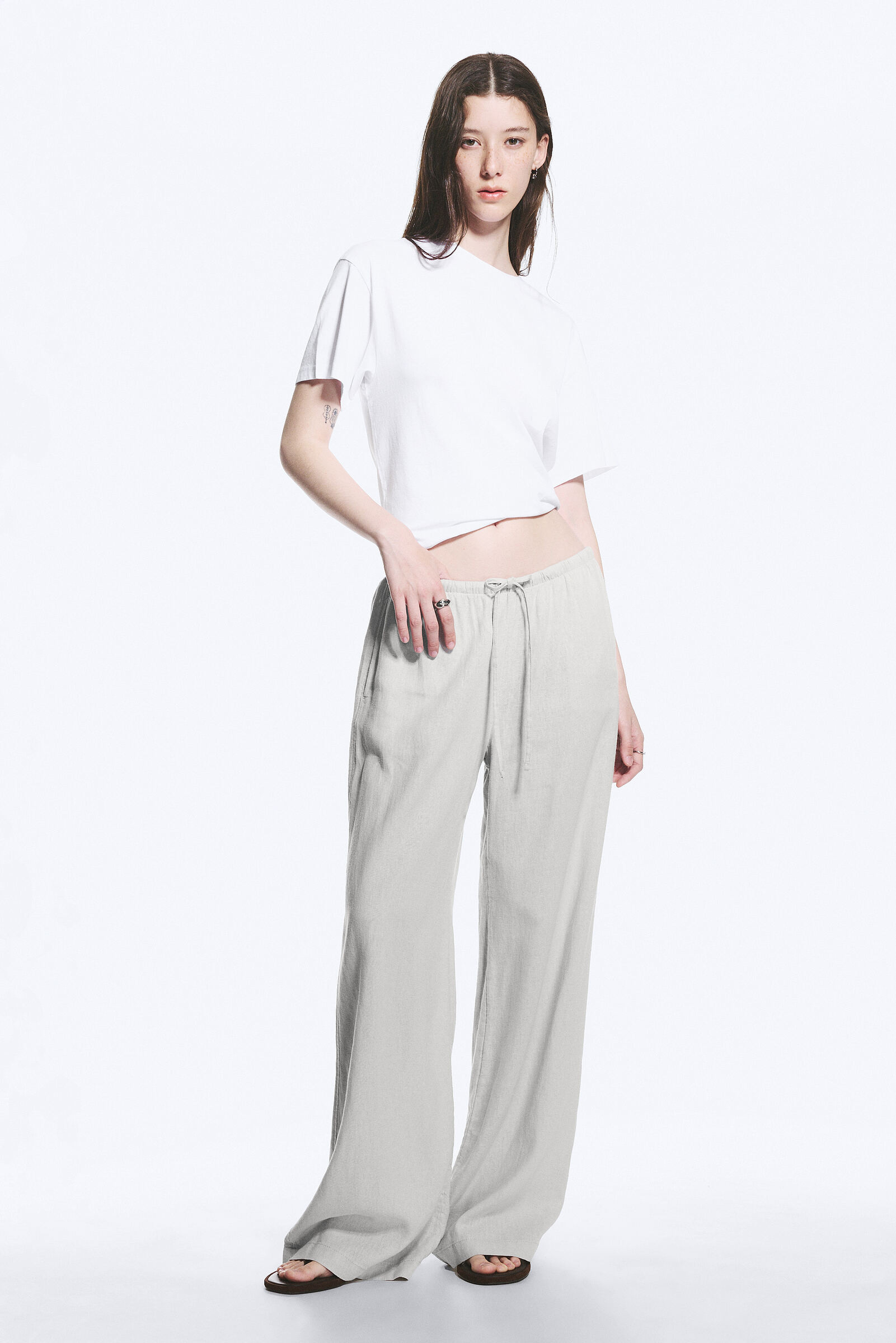Low Rise Linen-Blend Trousers | Weekday