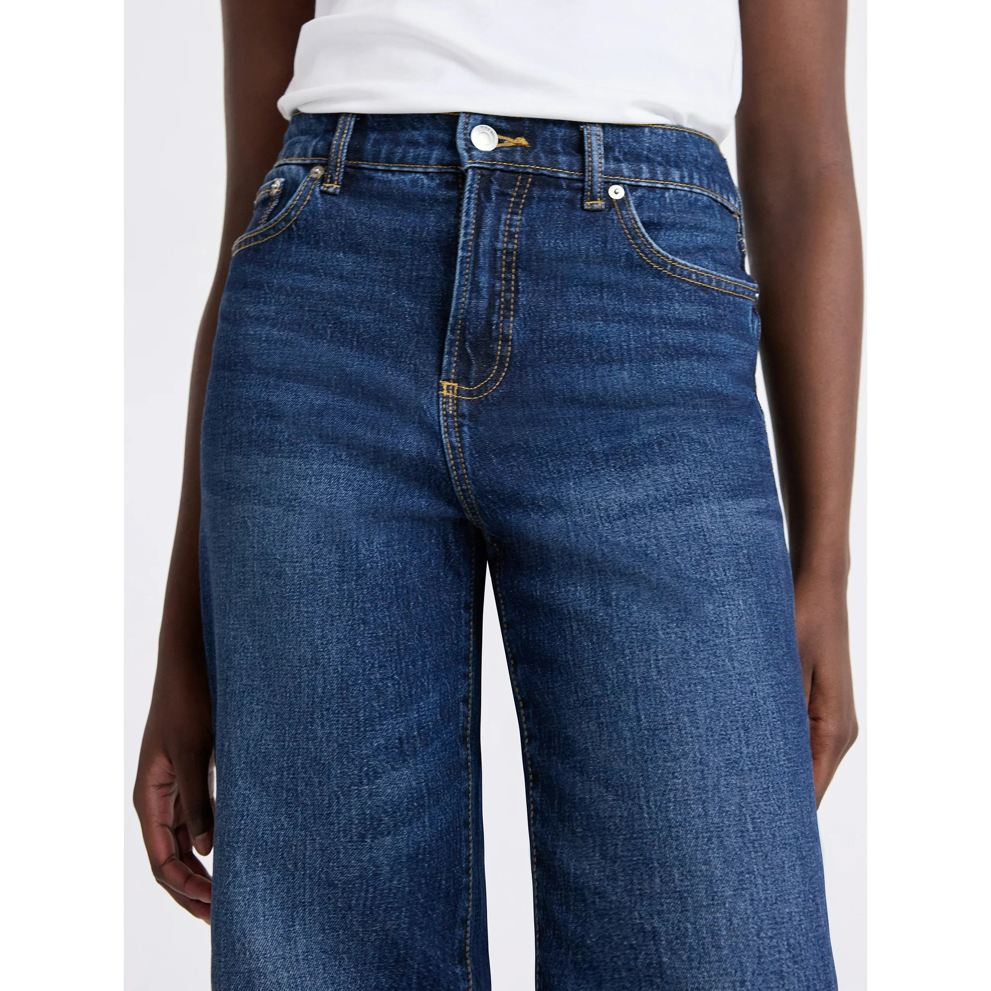 Free Assembly Women's Midrise Relaxed Ankle Jeans, 27.5" Inseam Sizes 0-18 | Walmart (US)
