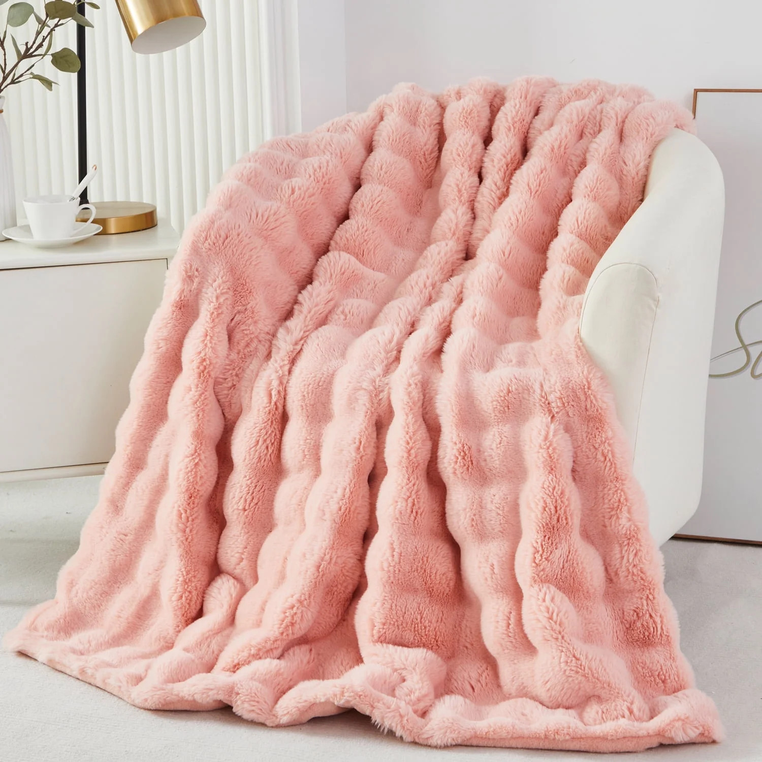 URBONUR Pink Faux Fur Throw Blanket for Couch Sofa, Fluffy Fuzzy Bubble Throw Blankets, Plush Thi... | Walmart (US)