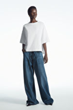 BOXY CURVED-HEM T-SHIRT | COS (US)