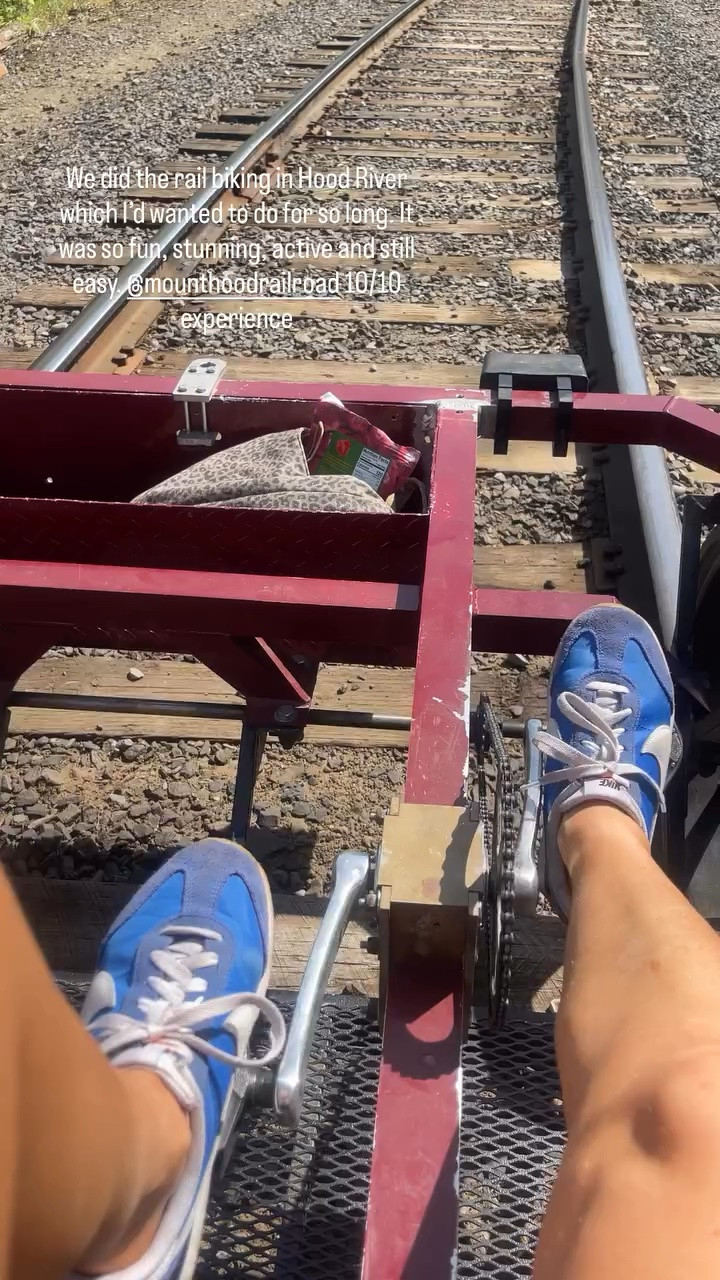 We did the rail biking in Hood River which I’d wanted to do for so long. It was so fun, stunning, active and still easy. @mounthoodrailroad 10/10 experience