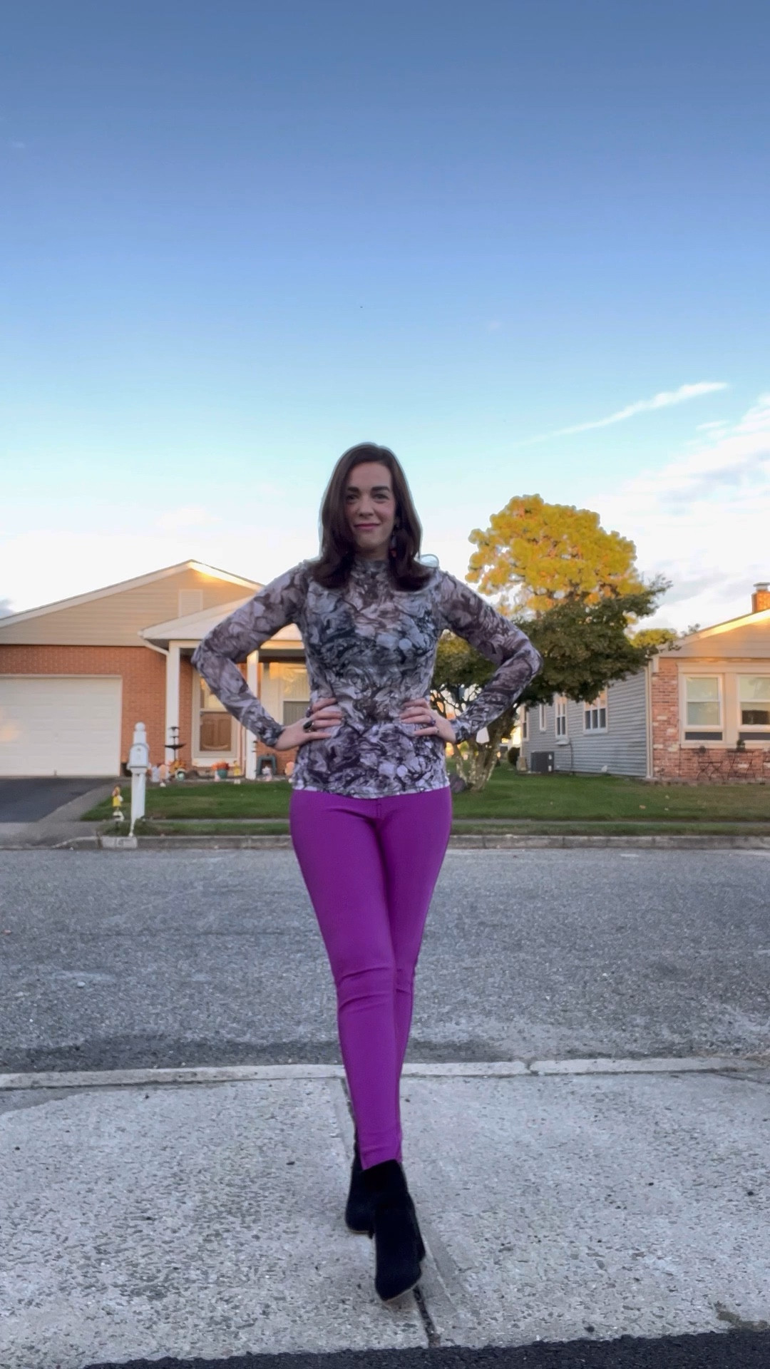 Black and white long sleeve mesh top (small). Purple compression leggings (4). Black suede boots (8.5). #falloutfit #boots #suedeboots #blackboots #meshtop #longsleevetop #leggings #compressionleggings #purpleleggings #top #blacksuedeboots #concertoutfit 

#LTKSeasonal #LTKStyleTip #LTKFindsUnder100