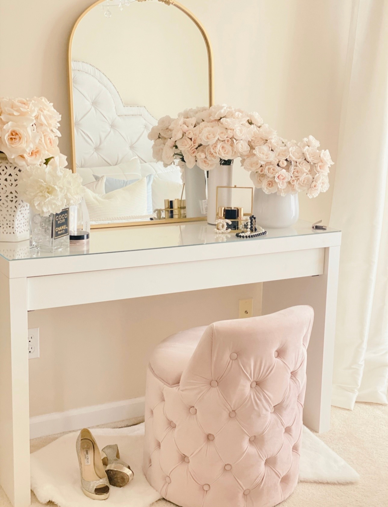 Sharing my makeup organization essentials! 

Makeup organization 
Drawer organizer 
Beauty organization 
IKEA malm 
Spring cleaning 

#LTKmomlife #LTKHome #LTKBeauty