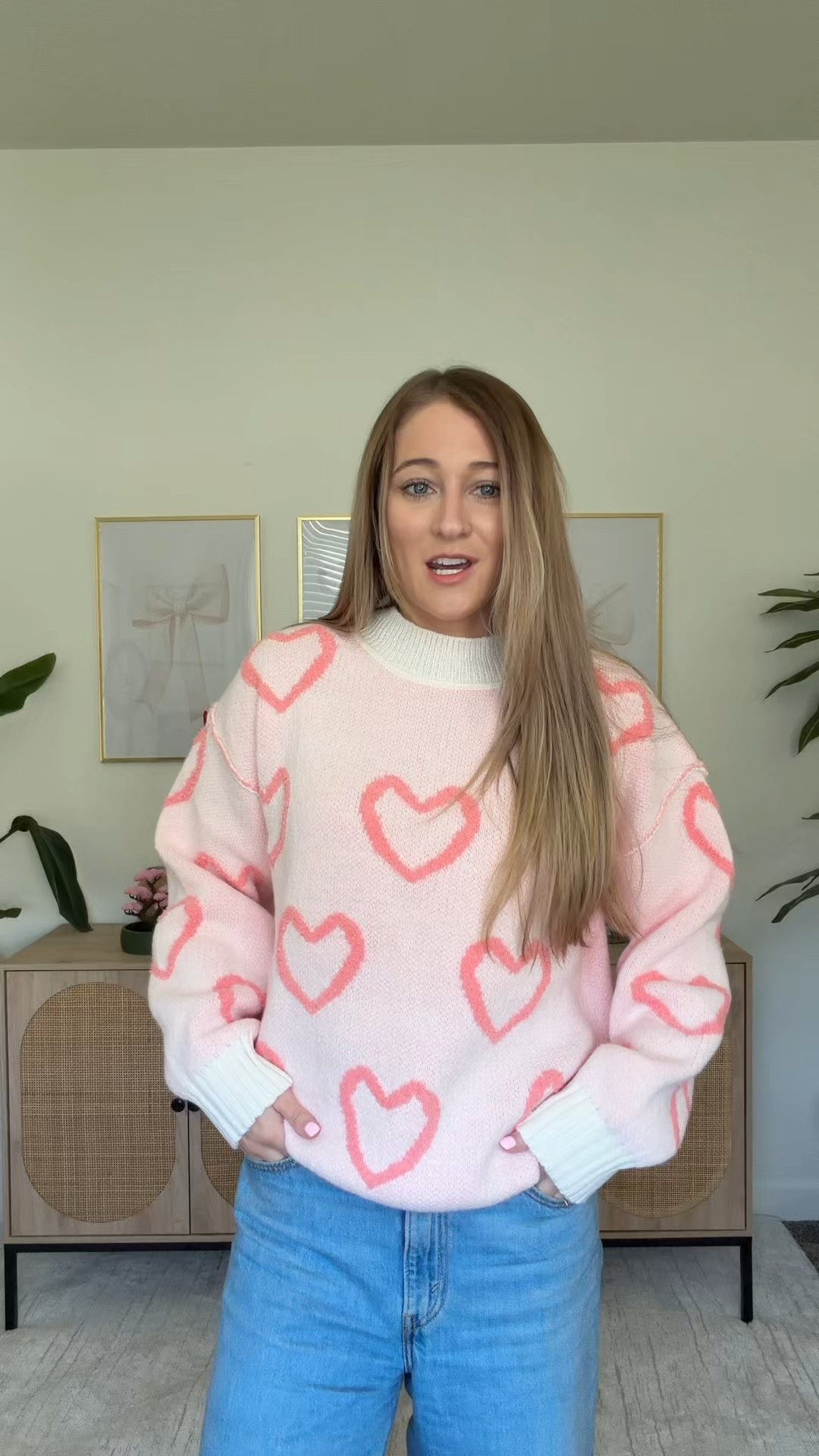 Heart shaped pink coral sweater for Valentine’s Day from Amazon 🤍🩷