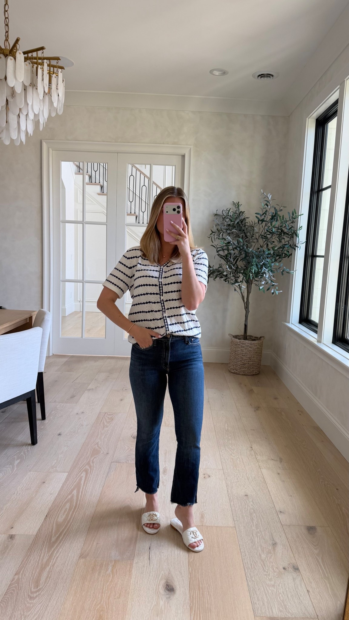 Today’s outfit! Amazon top on Salem casual style. Spring outfits  

#LTKootd #LTKmomlife #LTKgrwm