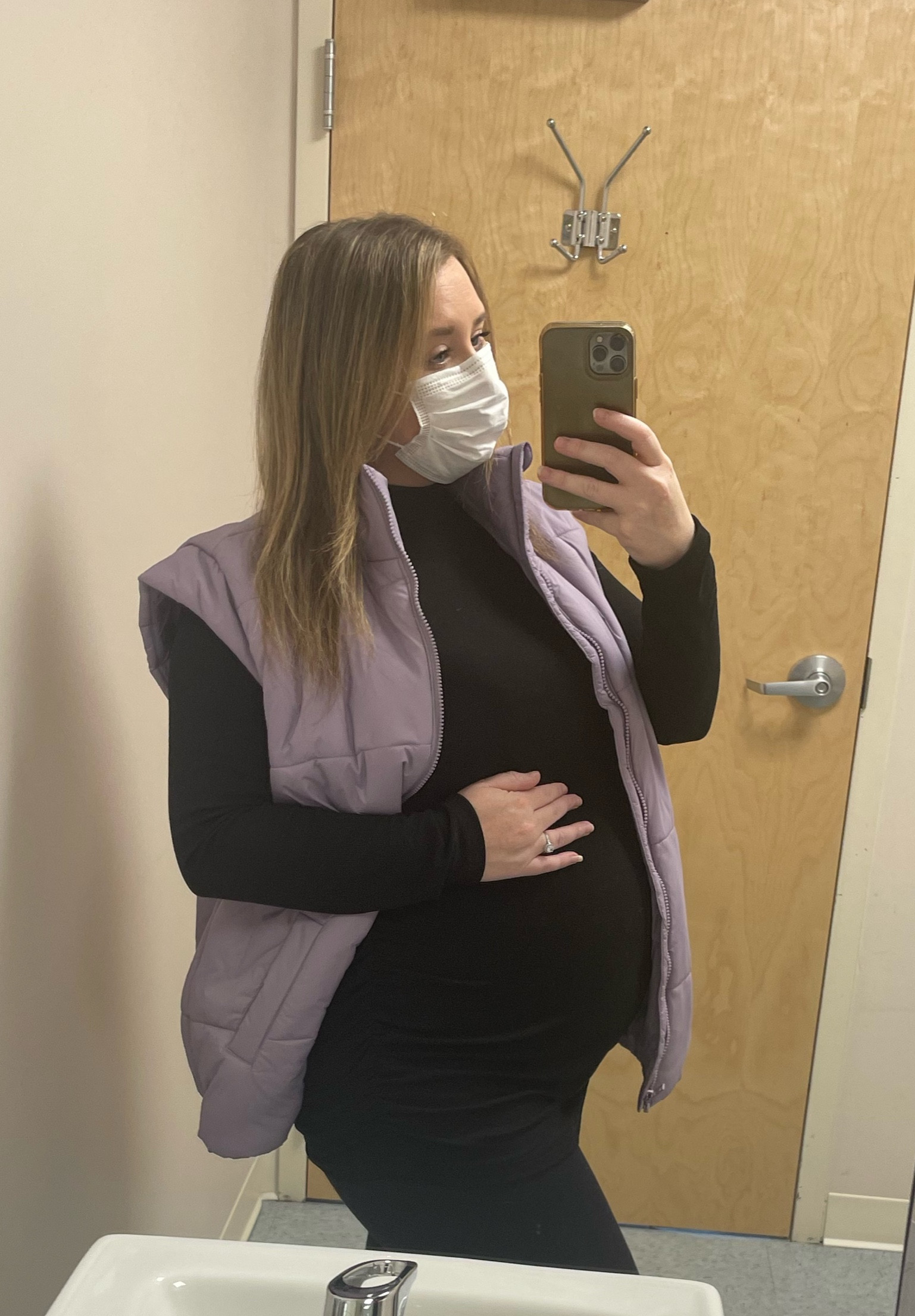 Bump friendly winter outfit 💜

#LTKstyletip #LTKbump #LTKFind